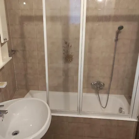 Da Margherita E Giovanni Appartement Mandello del Lario